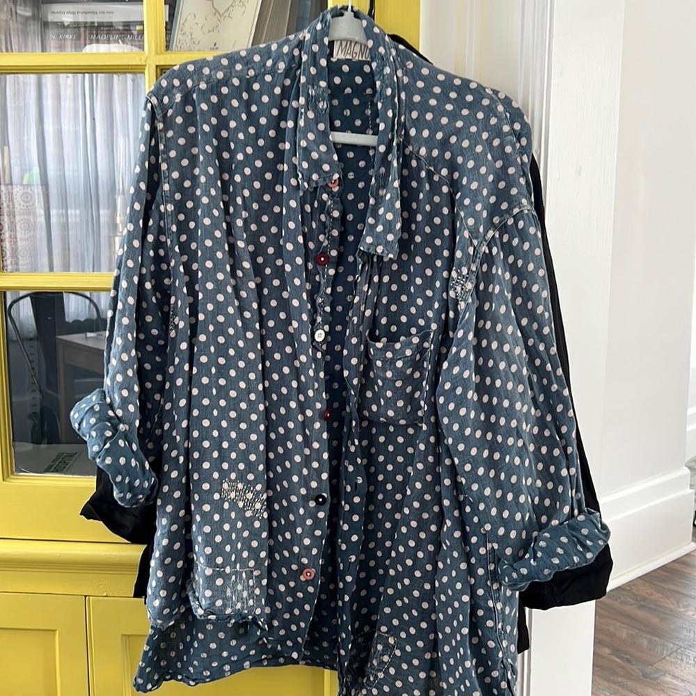 Shirt only two time used new condition